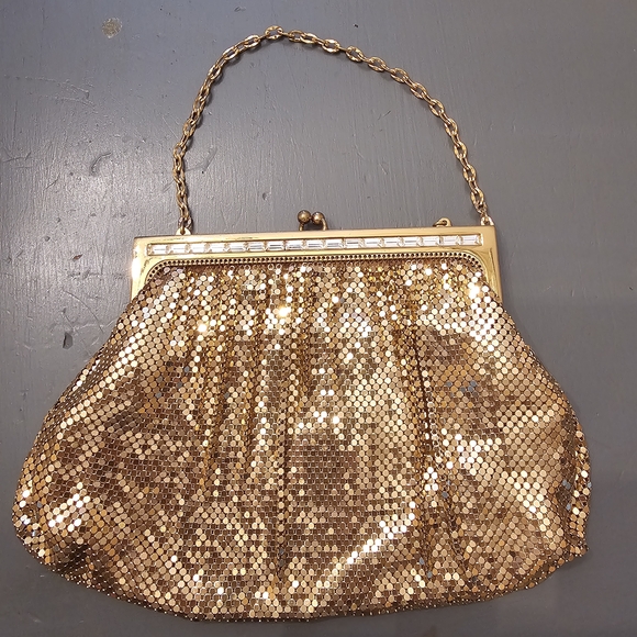 Handbags - Whiting And Davis Elegant Gold Evening Bag VINTAGE ITEM